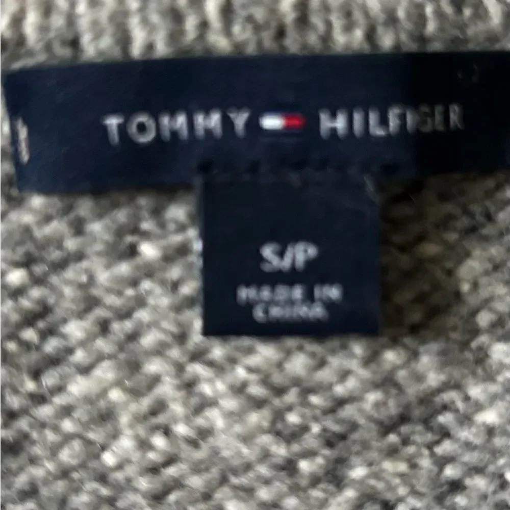 Tommy Hilfiger Women’s Gray Cotton/Wool Sweater with Blue Pockets Size Small